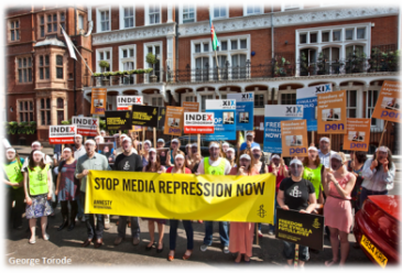 “Fifty Fatullayevs” outside London Embassy demanded release of jai...