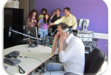 Migrants & Journalists Team Up on TV & Radio Production Cour...